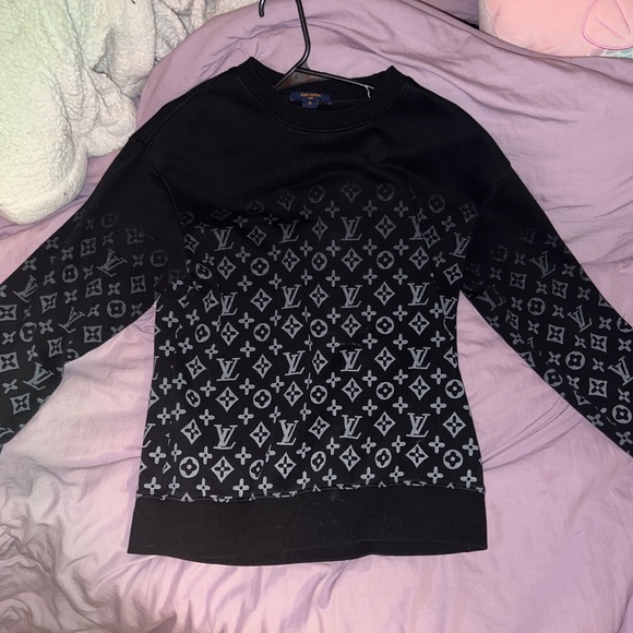 Louis Vuitton Long Sleeve Black Crewneck